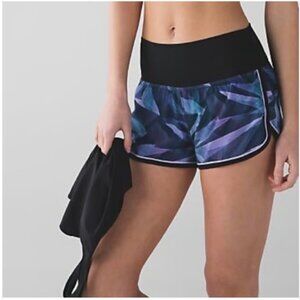 Lululemon Drop It Low Short in Pretty Prism Multi / Black / Lilac - Size 12